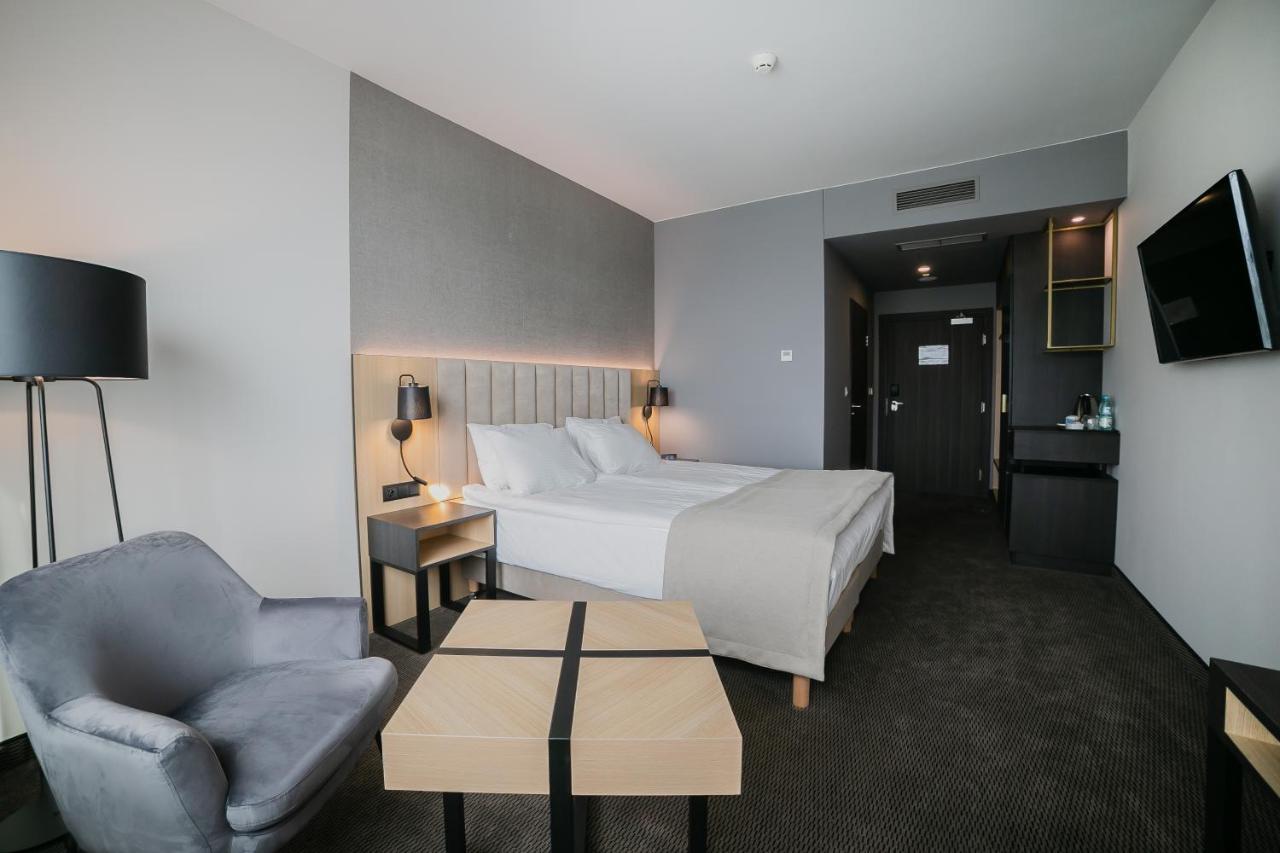 B&B Hotel Warsaw East 外观 照片