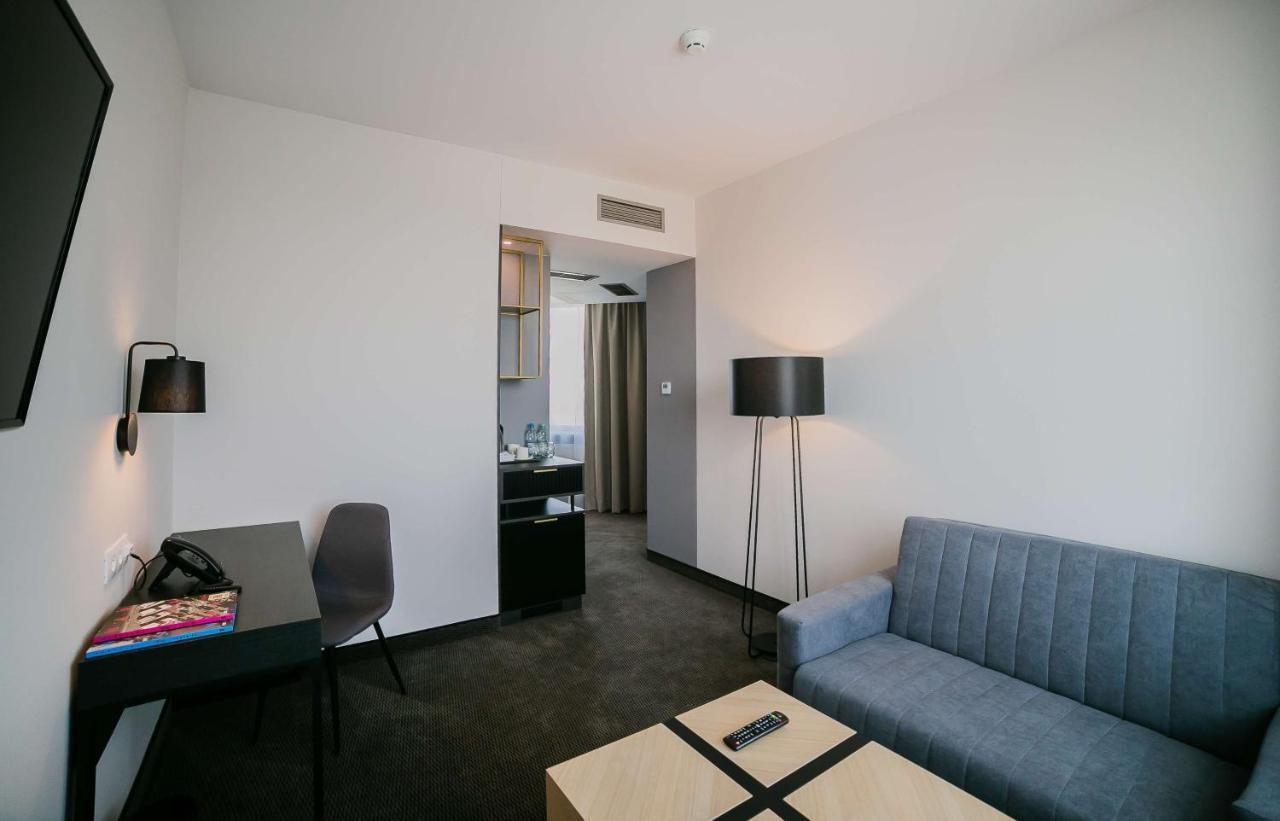 B&B Hotel Warsaw East 外观 照片