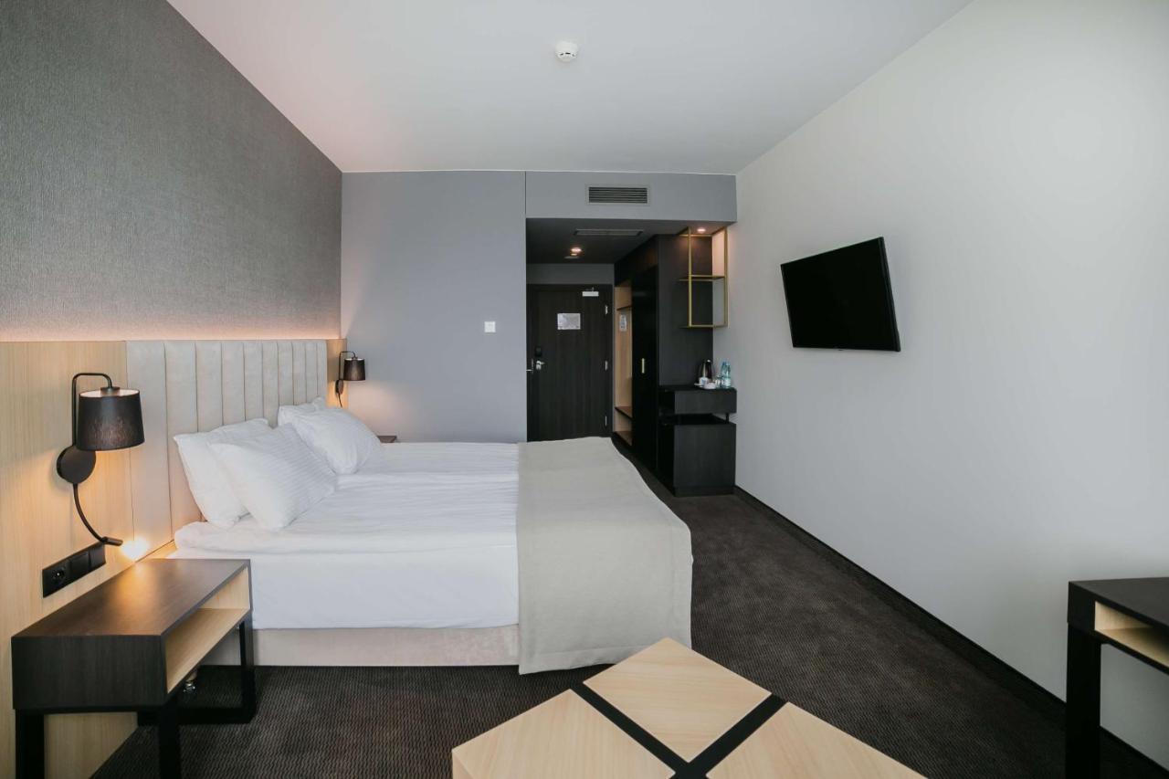 B&B Hotel Warsaw East 外观 照片