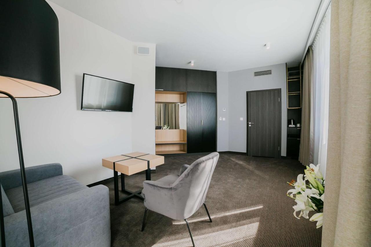 B&B Hotel Warsaw East 外观 照片